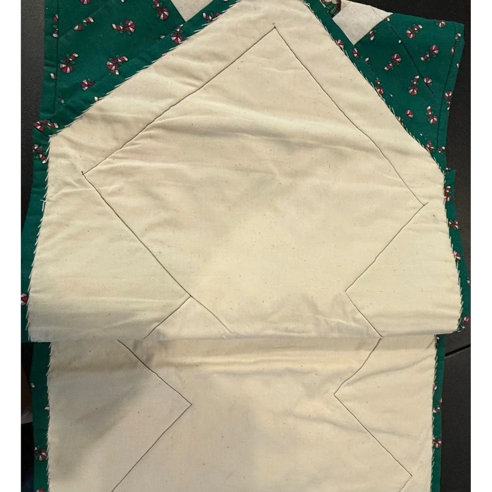 Handmade Christmas‎ Quilted Patchwork Holiday Red Green Table Runner 62 X 18